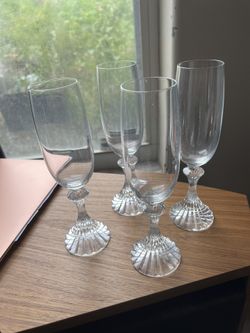Mikasa “the Ritz” Champagne Flutes
