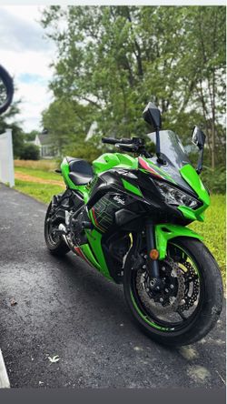 Kawasaki ninja sport 2024
