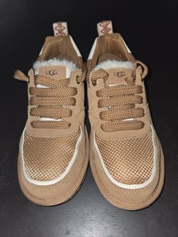 Uggs shoes