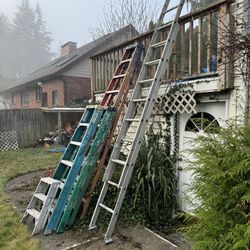 Ladders Discounted 60 %