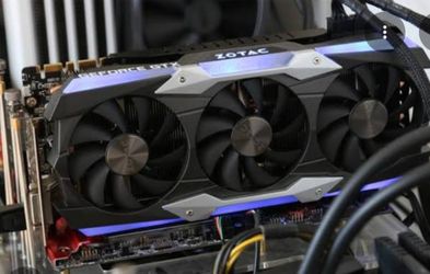RARE! ZOTAC GTX 1080 Ti AMP! Extreme