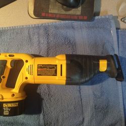 DeWalt DW938 Variable Speed Reciprocating Saw 