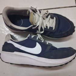 Men Nike Sneakers Used