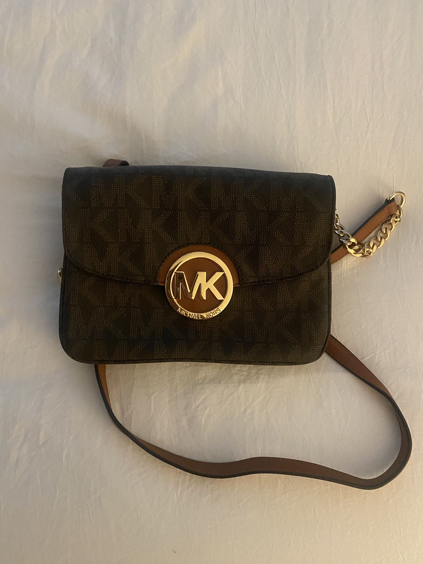 Michael Kors Crossbody Bag - Excellent Condition