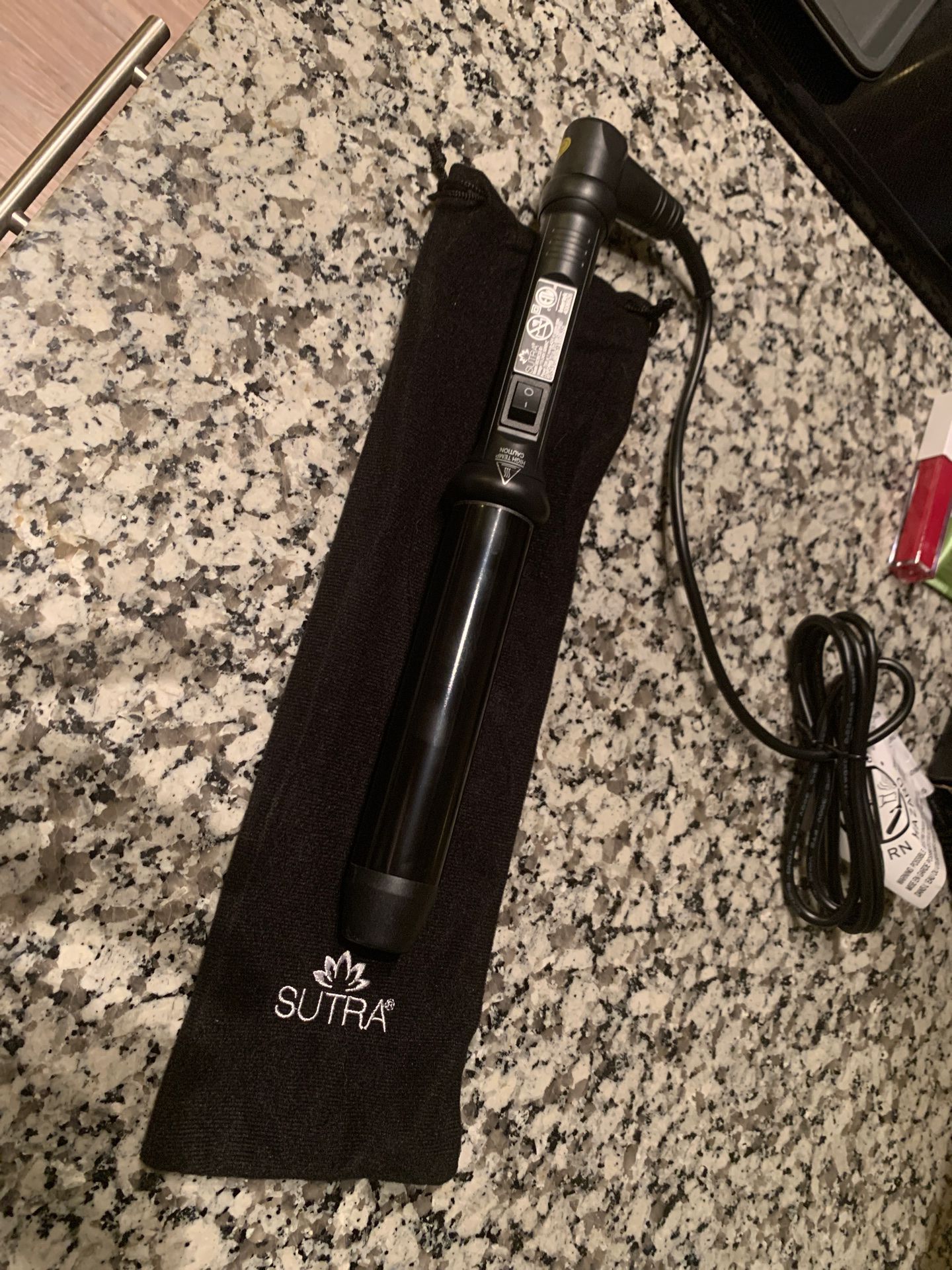 SUTRA Clipless Curling Iron with cool tip