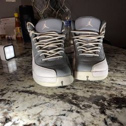 Jordan 12 Size 7