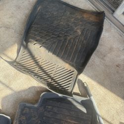 2024 SE Toyota Camry Original Car mats 