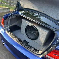 Loud Car Audio System 