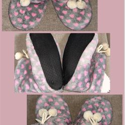 Bedroom Slippers Size 6 NEW!🤗