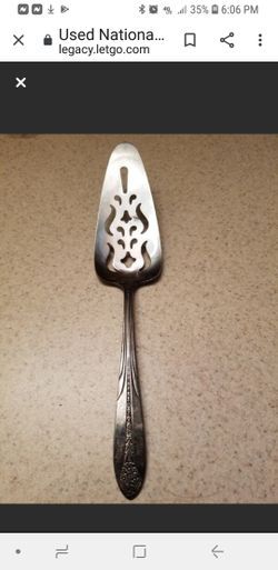 National Silver Co. "Princess Royal" Pie/Cake Server 1930