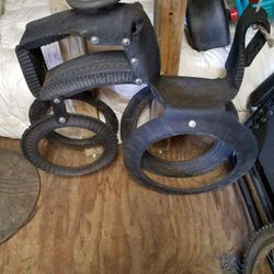 Hanging rubber tractor swing