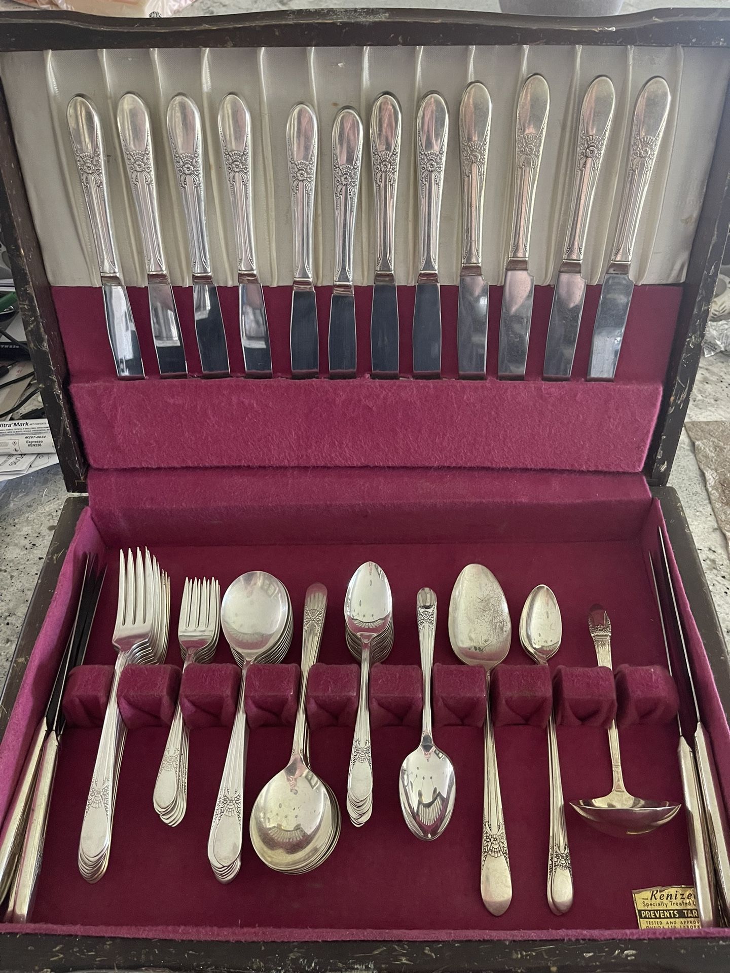 Vintage 1940 WM Rogers IS BELOVED/ANCHOR Silver plated Silverware Set 75 pc In Box