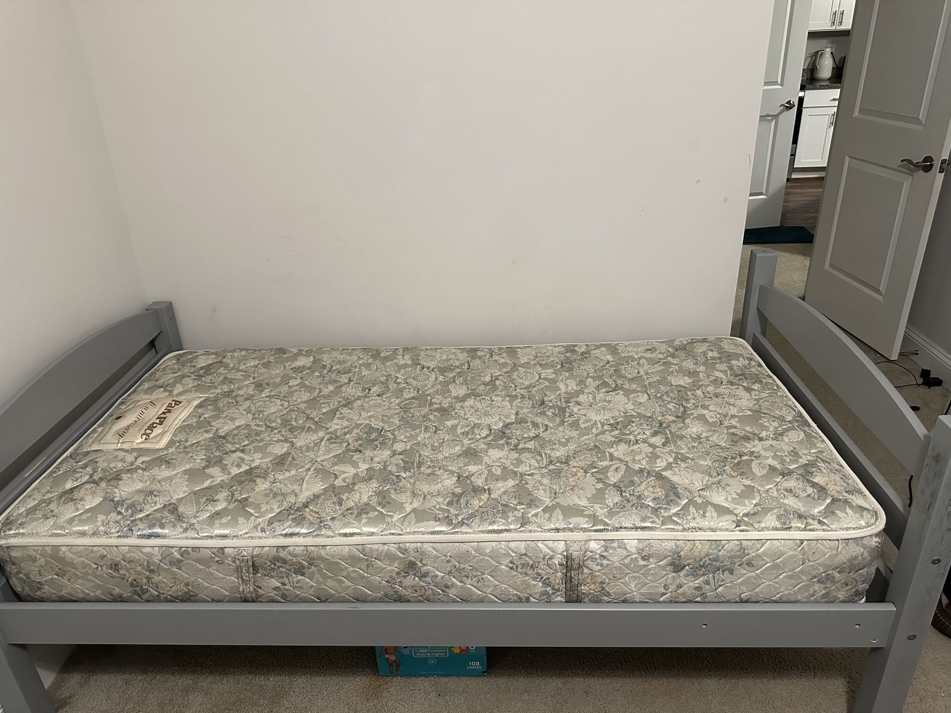 Bed With Matrix
