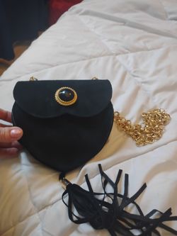 Andre Cellini vintage purse. Blk suede, gold lining
