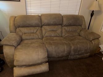 Couch recliner