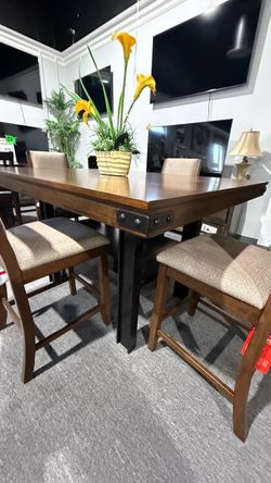5 PC DINING TABLE