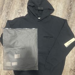 ESSENTIALS HOODIE / Black Small Hoodie 
