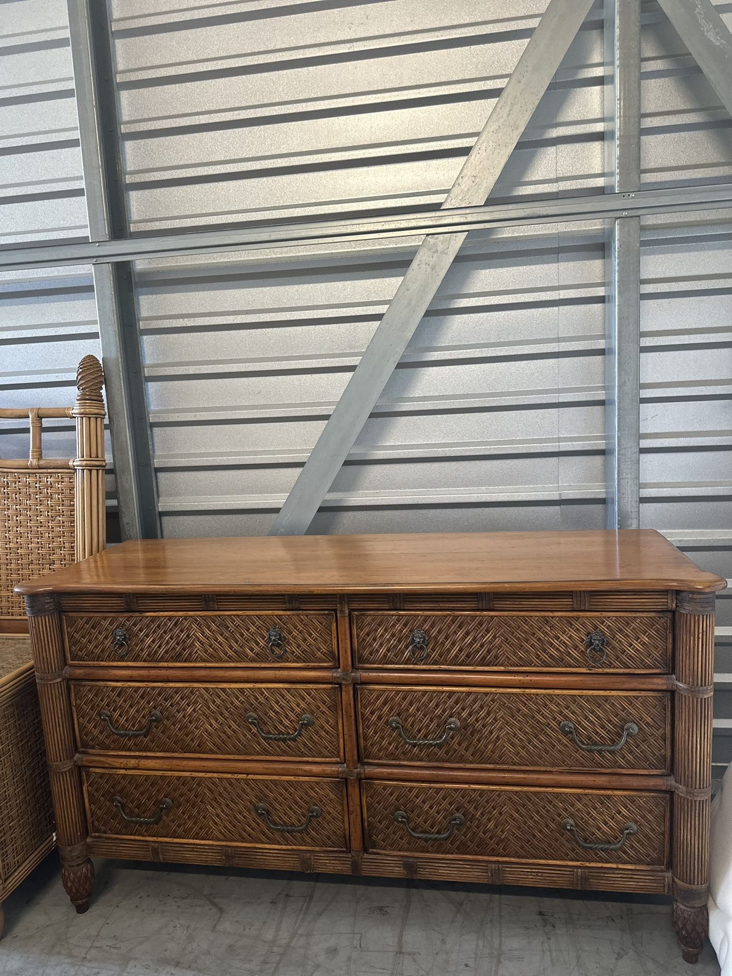 Solid Wood Dresser – 6 Drawers – Great Condition! 62”w x 20.5”d x 34”h