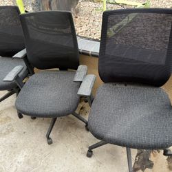 Office Chairs 