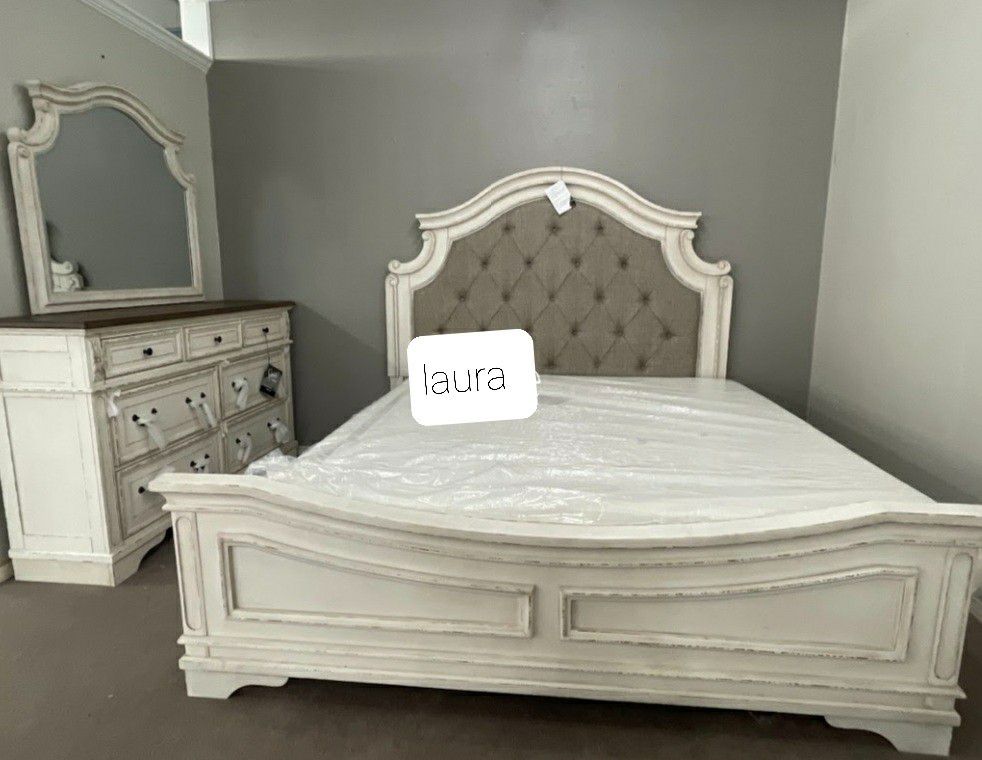 💛New Furnitures > _ free delivery queen or king bed frame dresser mirror nightstand chest mattress 
 Rly  Chipped White Panel Bedroom Set   ..