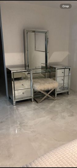 Coqueta De Espejo