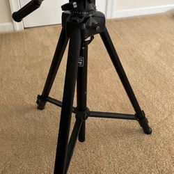 Optix T-500 Camcorder Tripod