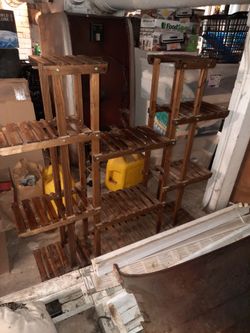 Shelf for flowers