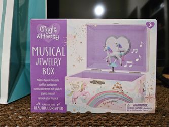 Giggle & Honey musical unicorn jewelry box