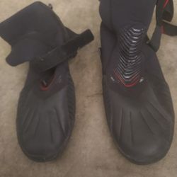 O'Neil Water Shoes Size 13