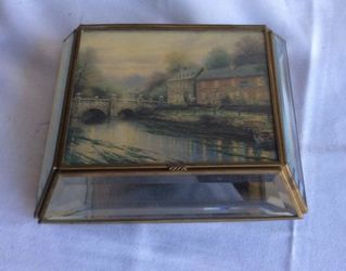 Thomas Kinkaid Collector’s Trinket box
