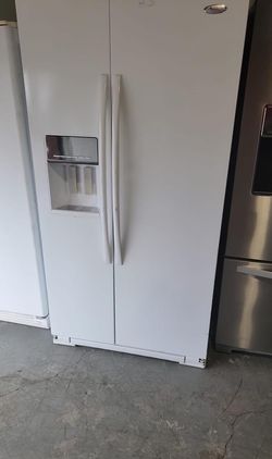 Whirlpool Side By Side White Refrigerator Fridge
