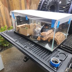Terrarium Good Condition 