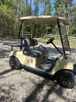 Golf cart