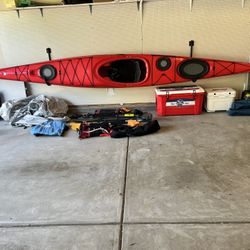 Kayak Package - Wilderness Systems, Tempest 170 & Accessories