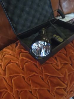 Green Tactical Flashlight With Tactical Switch 18(contact info removed)mah Battery