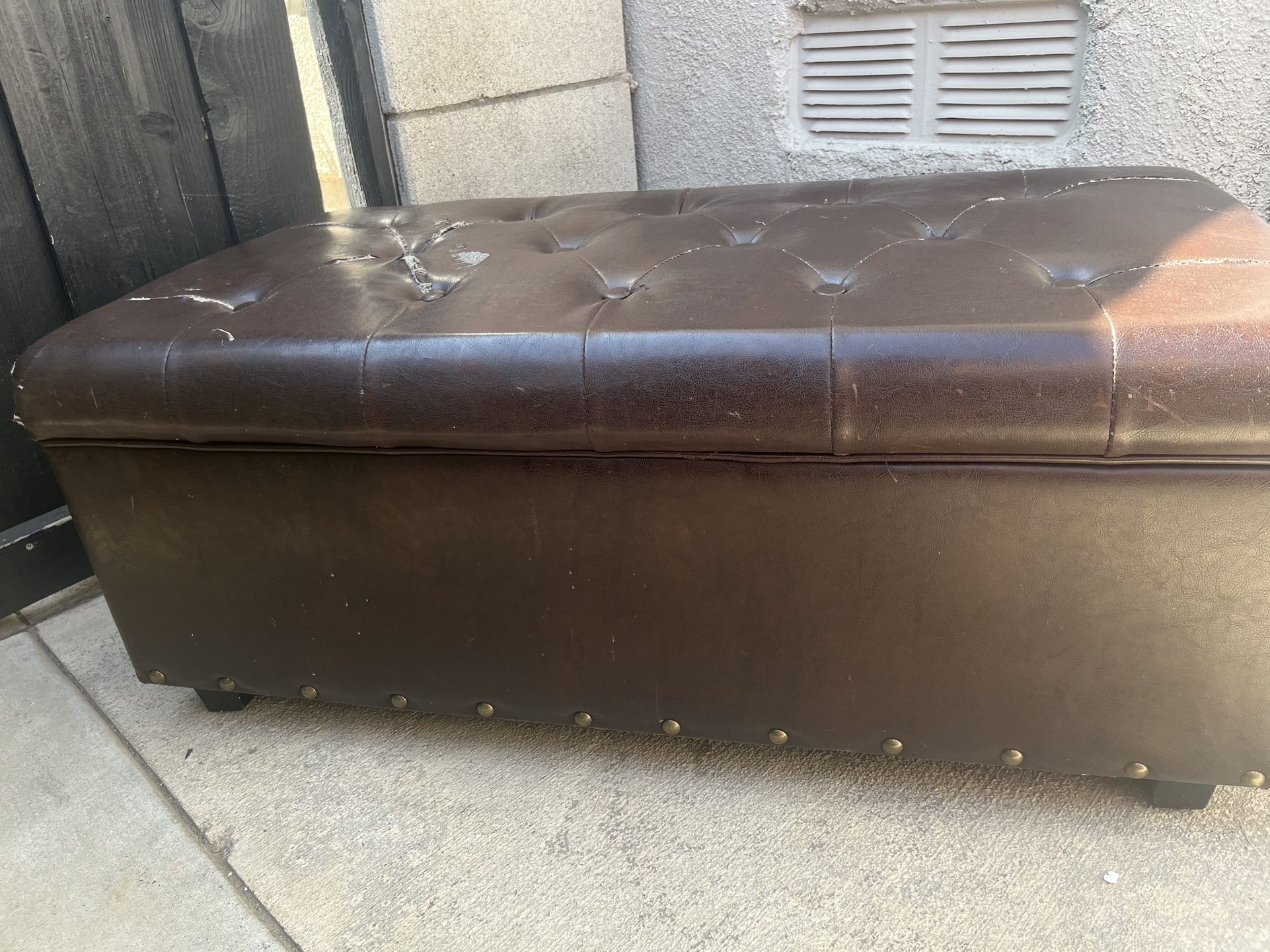 Storage Ottoman