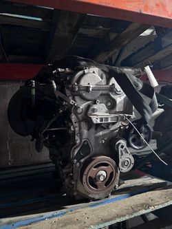 Motores y transmisiones 305/590/3018