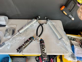 Fox shocks Gx460 Toyota 4runner TRD pro