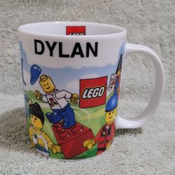 LEGO 2006 Orlando "DYLAN" 10oz. Colorful Toys Coffee Mug Cup Excellent Cond.

Used item in good Condition 