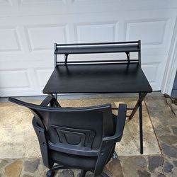 Collapsible desk with chair