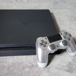 Playstation 4 Slim 1TB Good Condition