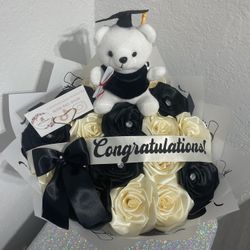 Teddy Bear Graduation Ramo