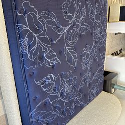 Sealy Plush Mattress King 