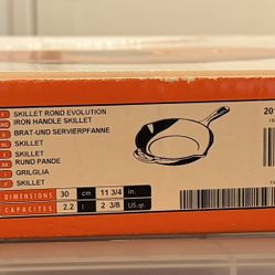 Le Creuset Signature Enameled Cast Iron Skillet Fry Pan - 11.75”