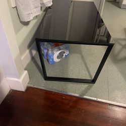 Table Un Good Condición 