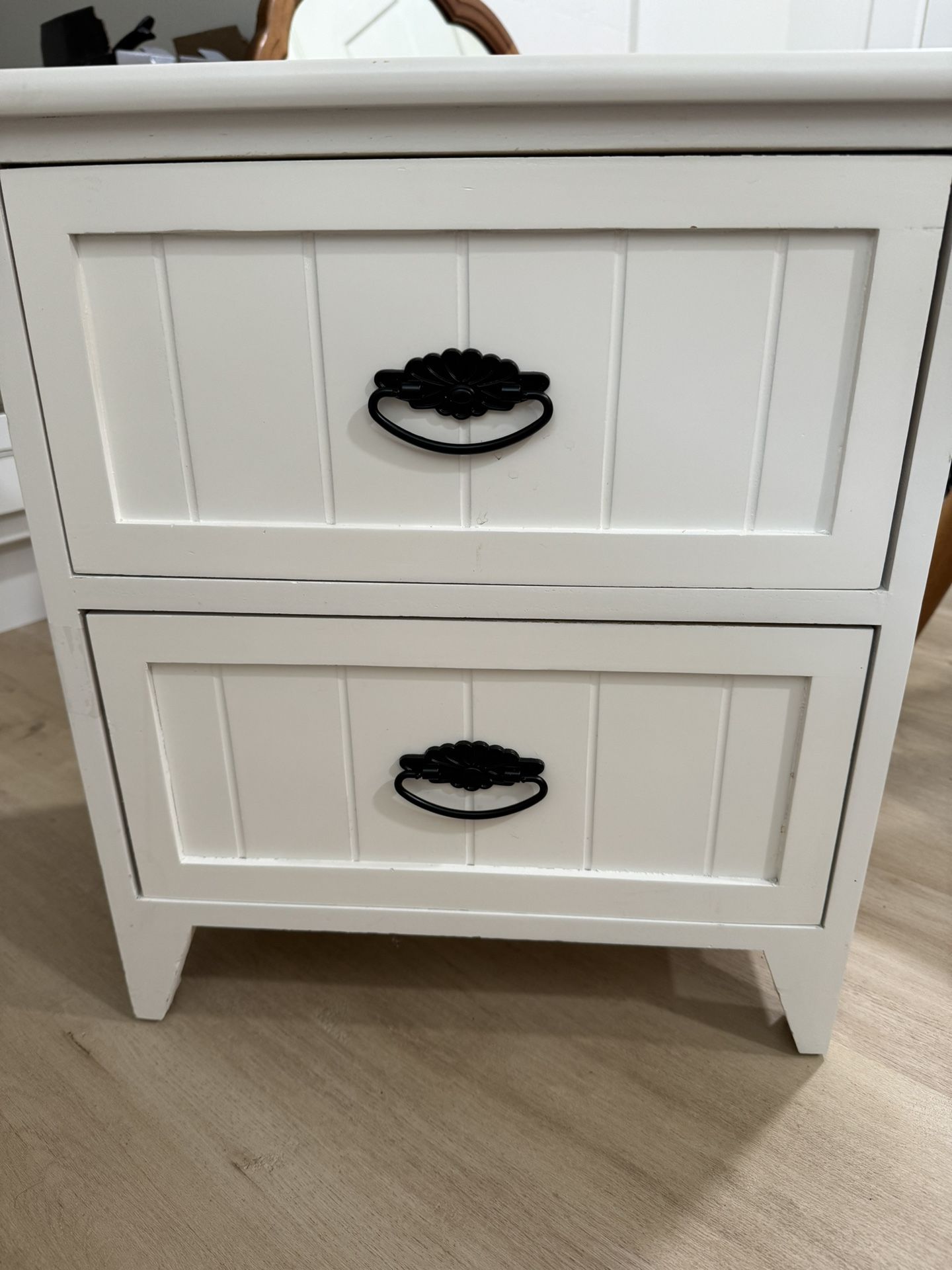 Side Table Or Small Storage Drawers White 
