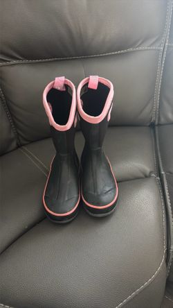 Girls rain boots…size 2
