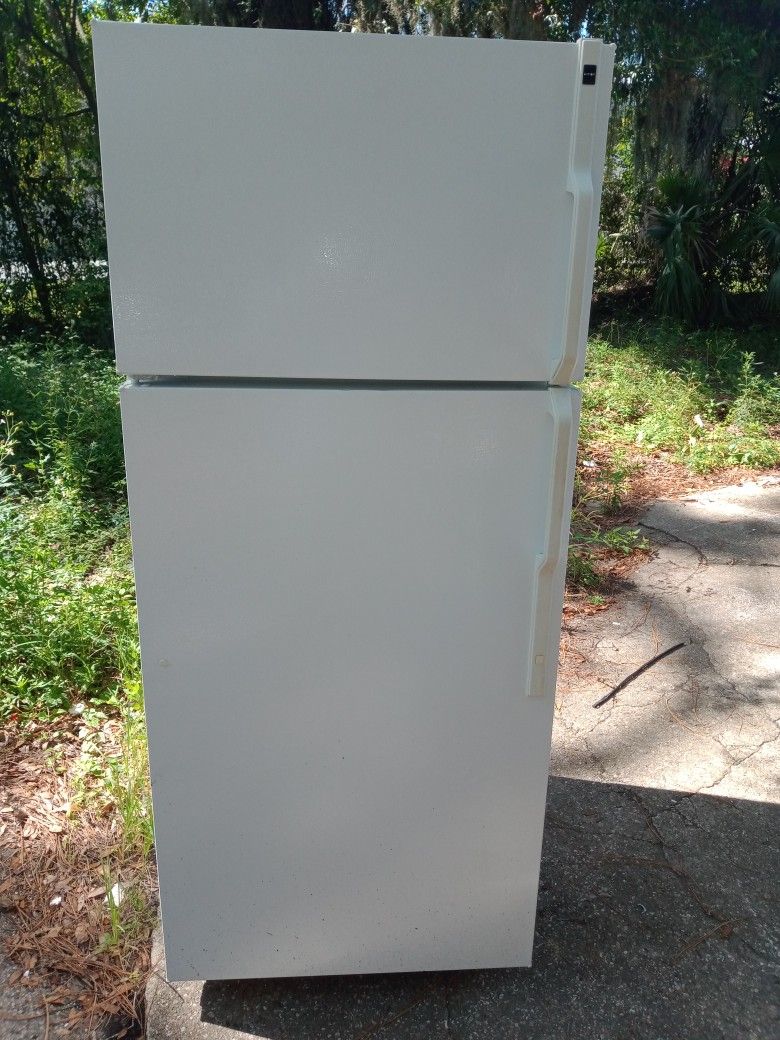 kelvinator impression series 210 freezer