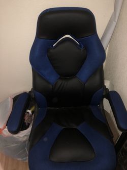 Game Chair  Like New 