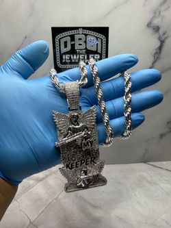 VVS D Moissanite Custom Pendant w/Chain